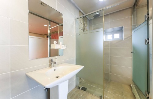 Geoje Hotel | Eco-Friendly Getaway at Geojedo Hakdong Sunrise Ocean View