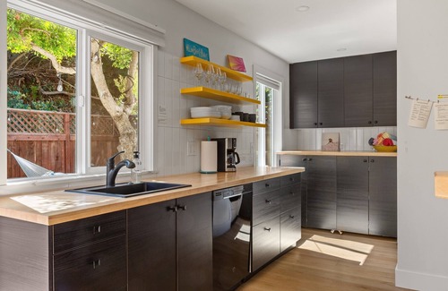 Solana Beach House | Trendy Geometric Loft with Pool, Spa & Pet-Friendly Perks