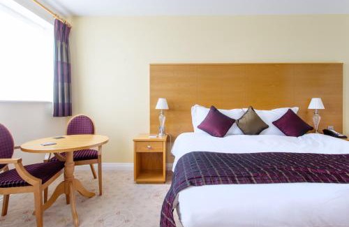 Frome Saint Quinton Hotel | Relax at George Albert Hotel & Spa with Top Amenities