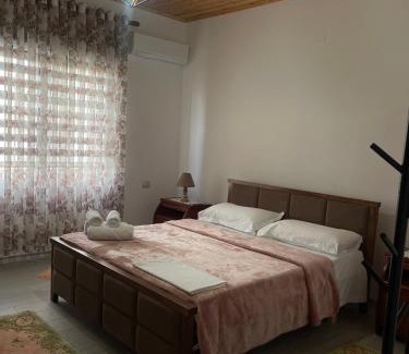 Berat House | Georgemishel Guest House