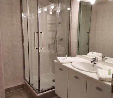 Saint-Georges-sur-Baulche Apartment | Chic Rustic Apartment at Georges: Guest Rated 8.7/10
