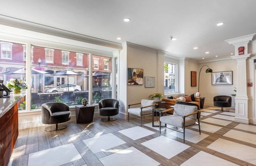 Georgetown Apartment | Discover Comfort at Georgetown Inn with Spa and Dining