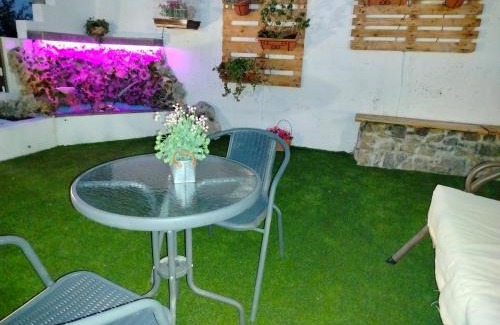 Sitia House | Georgia's garden 1