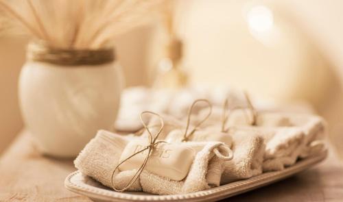 Dispilio Apartment | Discover Georgia's GuestHouse: Family-Friendly Retreat