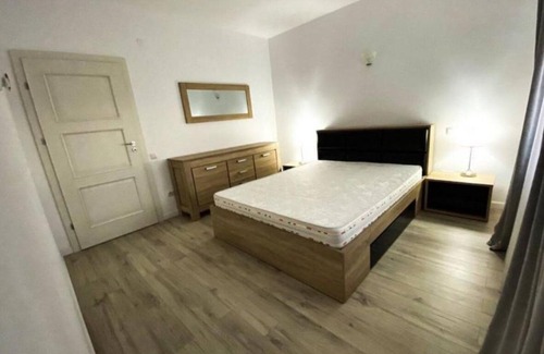 Buzau Apartment | Discover Georgiana: Family & Pet-Friendly Retreat