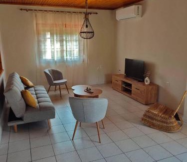 Skala Sotiros House | Discover Family-Friendly Stays at Geothan's House
