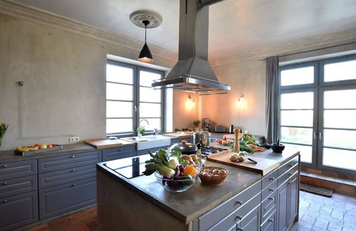 Kroepelin Apartment | Cozy Apartment in Detershagen with Oceanfront Terrace