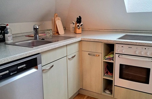 Coschuetz Apartment | Family-Friendly Getaway at Dresden City Terrace - Rated 9.6