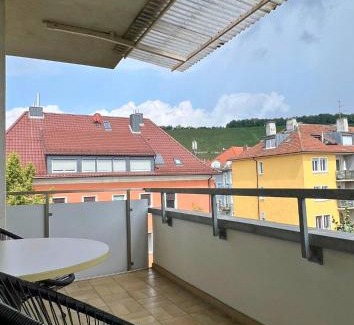 Wuerzburg Apartment | Family-Friendly City Apartment with Garage and Balcony