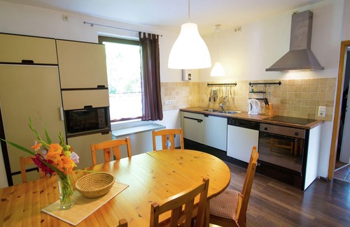 Waldeck House | Relaxing Holiday Home in Hesse with Garden & Pet-Friendly