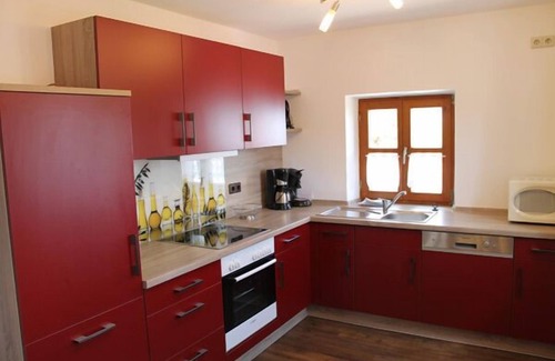 Aue Apartment | Family-Friendly Getaway with Balcony and Kitchen Amenities