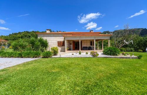 Parada de Bouro Villa | Escape to Gerês Country Stays - Quinta dos Motas Retreat