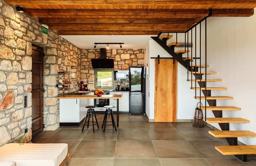 Pylos-Nestoras Villa | Seaview Villa with Private Pool & 10/10 Guest Ratings