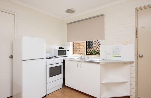 Mahomets Flats Hotel | Discover Geraldton's Ocean West: Family-Friendly Getaway