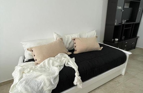 Haedo Apartment | Unforgettable Stay at Gerbera Colorada HAEDO - Rated 9.7/10