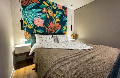 Kremenchuk Apartment | Stylish Studio in the Heart of the City - Rated 9.4/10