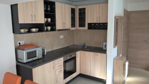 Pecs Apartment | Top-Rated Gereben Apartman in Pécs with Breakfast Included