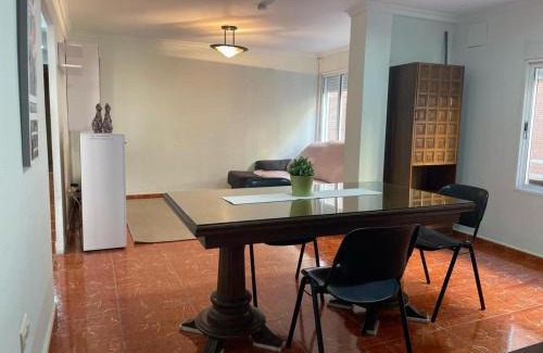 Algemesi Apartment | Experience Germanies Home: Pet-Friendly Retreat in Algemesi