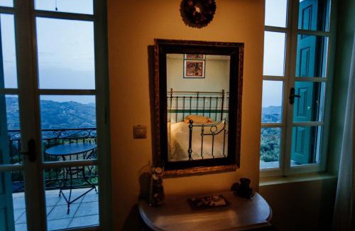 Lakka Hotel | Experience Gerofotis Traditional Guesthouse near Aigio