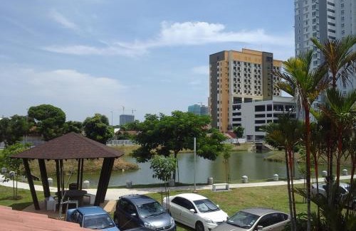 Tujuh Gajah Berang House | Discover Comfort at Get 2 HomeStay - Pet & Child Friendly