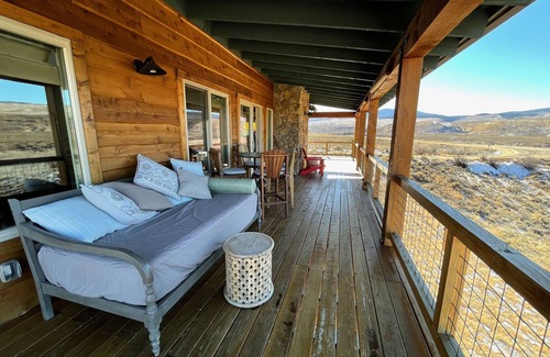 Grand County House | Escape to a Beautiful View with Breakfast and Kitchen Access
