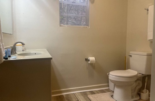 Waynesboro Hotel | Get away to Hillside Haven 54