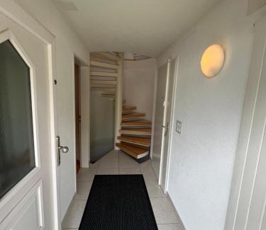 Affoltern Apartment | Cozy Getaway at Flat Zürich - Family-Friendly Comfort