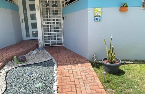 Fajardo Villa | Get Cozy With Your Family in This Villa With Pool Access and 7 min From Beach.