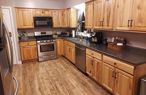 Wheatland House | Relax in Nature's Embrace: 10/10 Rated Oceanfront Escape