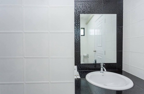 Tha Sala Hotel | Budget-Friendly Family Retreat for Relaxing Sleep