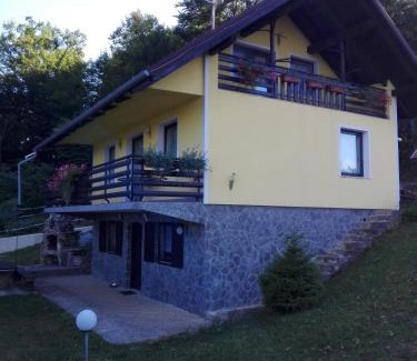 Bostanj House | Discover "At the Three Lights" - Family-Friendly Retreat