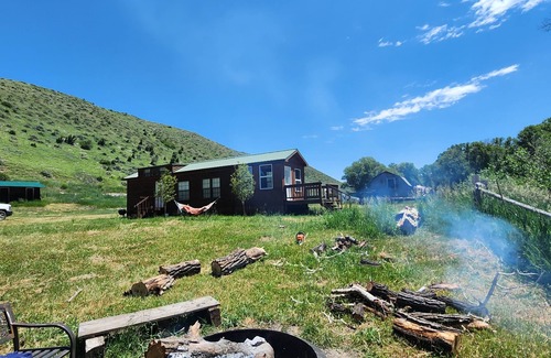 Savery Cabin | Cozy Getaway Cabin with Spa and Hot Tub in Savery, WY
