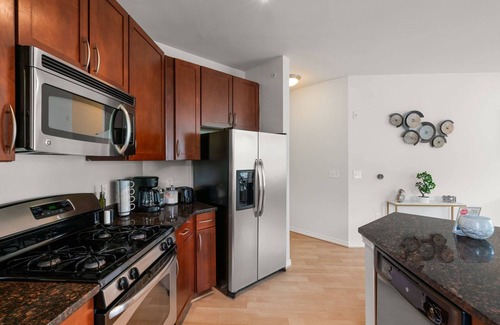 Lorton Apartment | Getaway home away from home