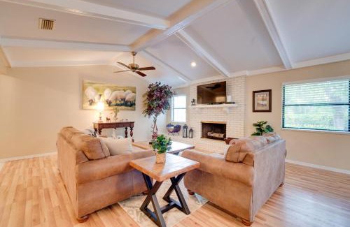 Fellowship House | Inviting Home Near Historic Downtown Ocala - Pet Friendly!