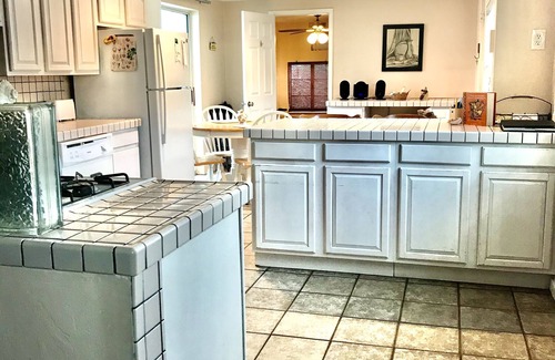 Gulfport House | Relaxing Getaway to the Gulf – Pet and Child Friendly!