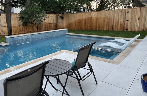 Hunter's Chase House | Ideal Retreat with Pool, Hot Tub & 7 Bedrooms Await