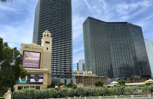 Las Vegas Strip Condo | Premier GetAways at Jockey Club with Ocean View Amenities