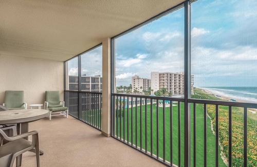 Hutchinson Island South Condo | Experience GetAways at Turtle Reef Club with Ocean Views