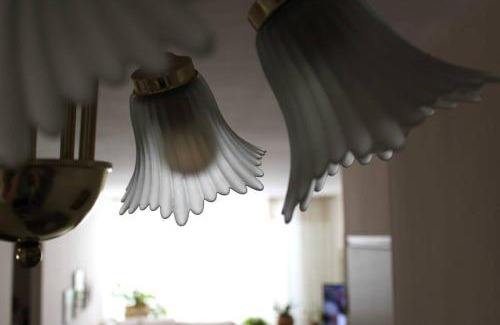 Kerem HaTeimanim Apartment | Vintage Flat Just Steps from the Beach - Family Friendly Stay