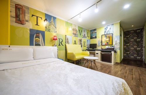 Geumjeong-dong Hotel | Eco-Friendly Stay at Geumjeong Cube with Breakfast Included