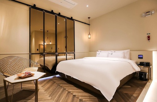 Geumsan Hotel | Eco-Friendly Retreat at Geumsan The Sup Drive-in Hotel