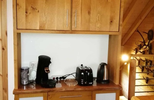 Rennertshofen Apartment | Exceptional Geyer Vacation Apartment with Family Amenities
