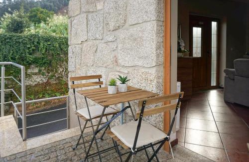 Rio Caldo House | Geyra - Gerês Nature Home: Family-Friendly Retreat with Dining