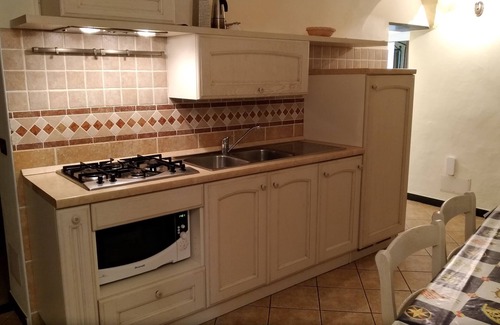Civezza Apartment | Exceptional Ferienwohnung with Terrace & Pool, Steps to Dining