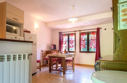 Gorges du Tarn Causses House | Cozy Gîtes de France 2 Épis for Family Stay in Blajoux