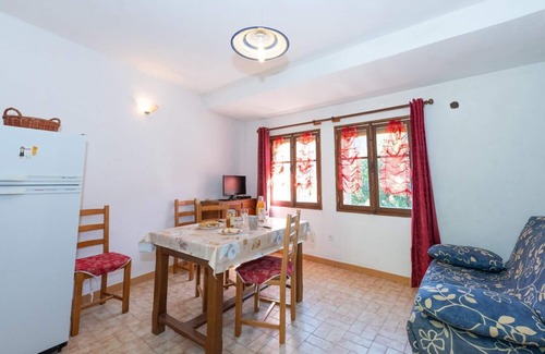 Gorges du Tarn Causses House | Cozy Gîtes de France 2 Épis for Family Stay in Blajoux