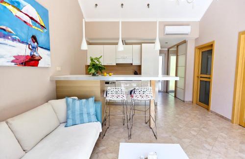 Orahovac Apartment | Experience GH Aparts with Scenic Views and Refreshing Pool