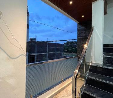 Ujjain House | Ghar Jaisa Stay