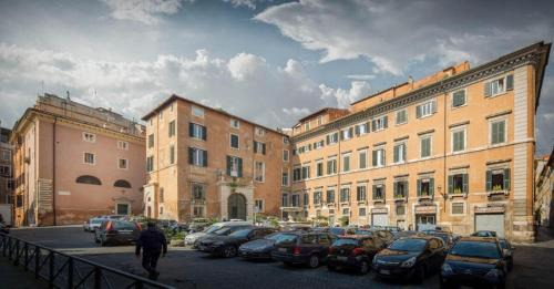 Roman Ghetto Apartment | Ghetto Luxury Design Apartment