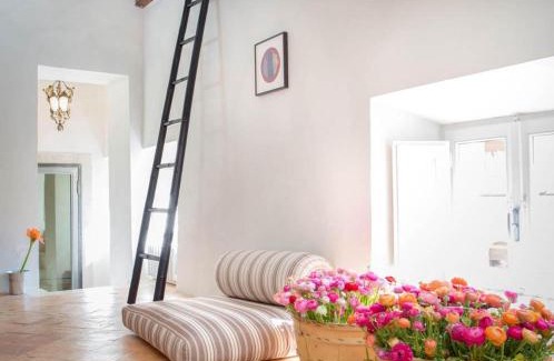 Roman Ghetto Apartment | Ghetto Luxury Design Apartment